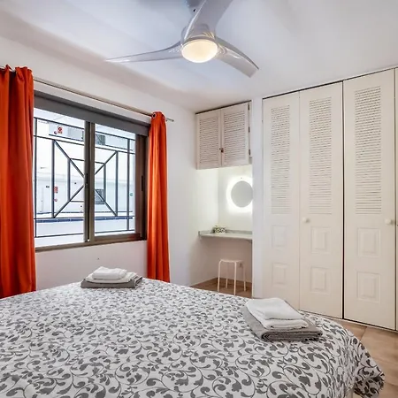 아파트 Castle Harbour Phoebe's Flat Cristianos By Lovetenerife 로스크리스티아노스