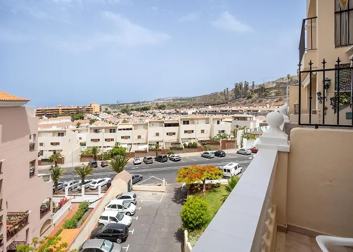 דירה Castle Harbour Phoebe's Flat Cristianos By Lovetenerife *