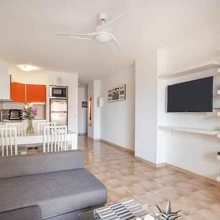 Apartman Castle Harbour Phoebe's Flat Cristianos By Lovetenerife Los Cristianos